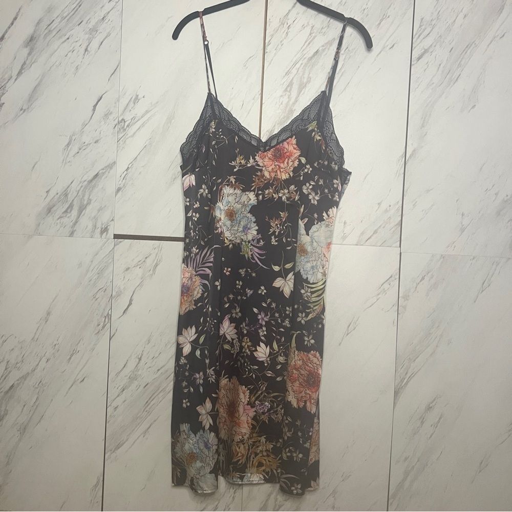 Vintage Black Floral Satin Lace Trim Slip Dress Womens Small Lingerie Chemise - Picture 2 of 5